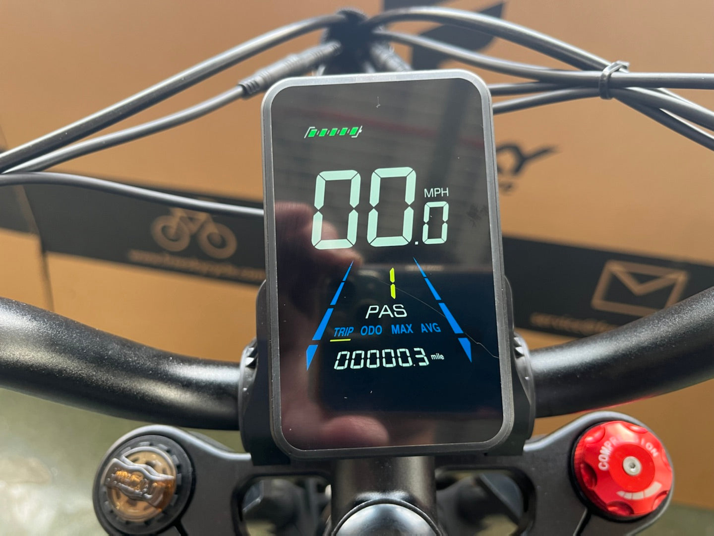 1049986_7 1049986_7
